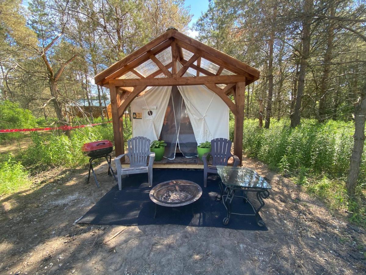 Dreamers Writing Farm, 3 Wooded Acres, Hepworth Sauble Beach Exterior foto
